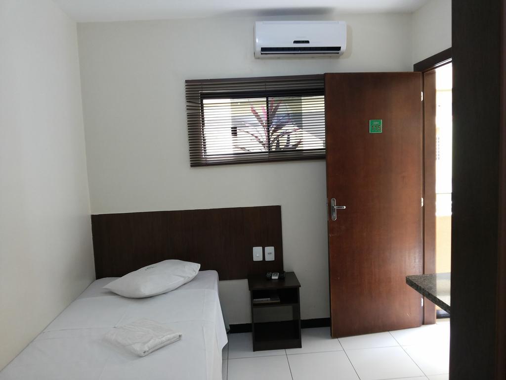 Hotel Casa Nova Várzea Grande الغرفة الصورة